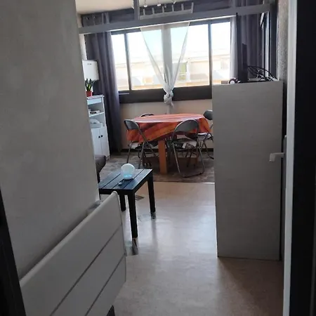 Bis - * Port-la-Nouvelle